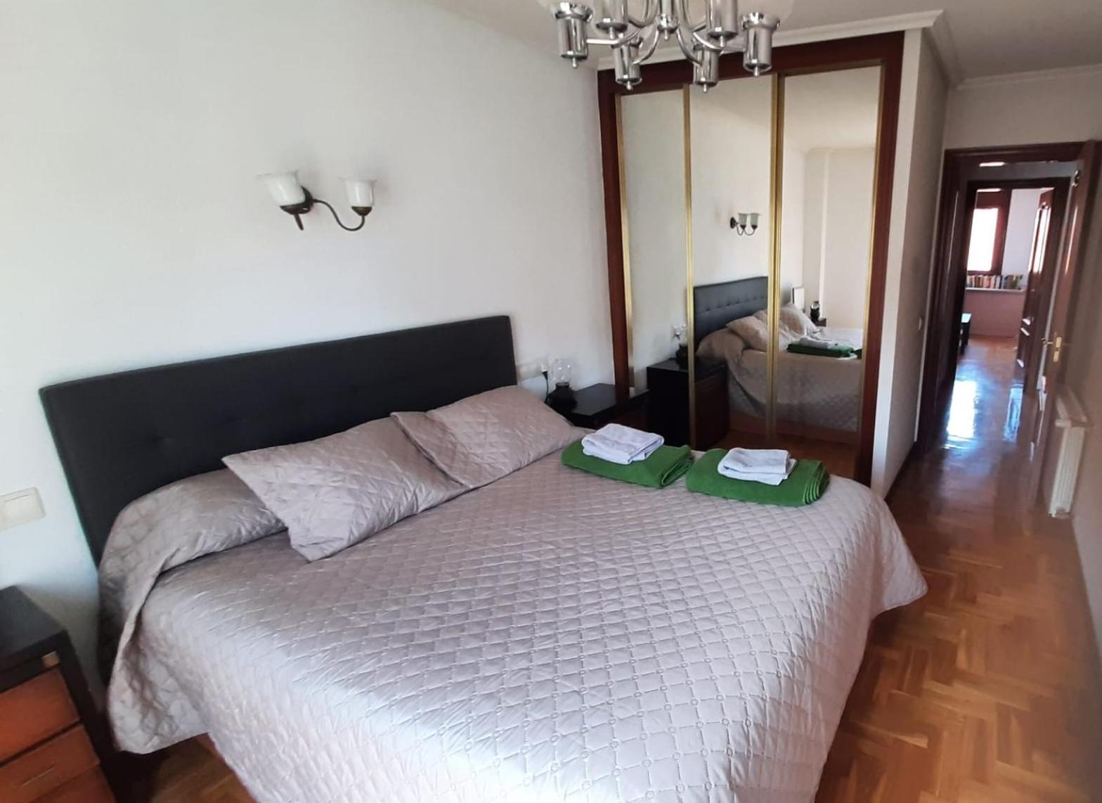 Sar Inn - Garaje Incluido Авила Экстерьер фото